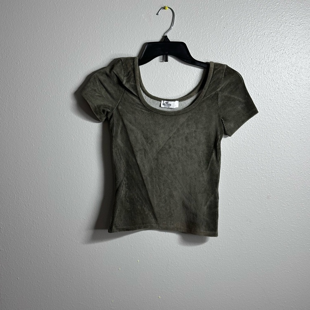 Hollister Women Green Suede Ribbed Crop Top size‎ Small